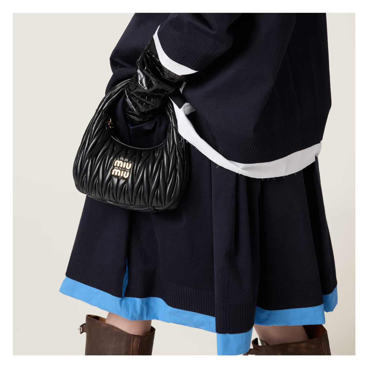 Wander matelassé nappa leather hobo bag