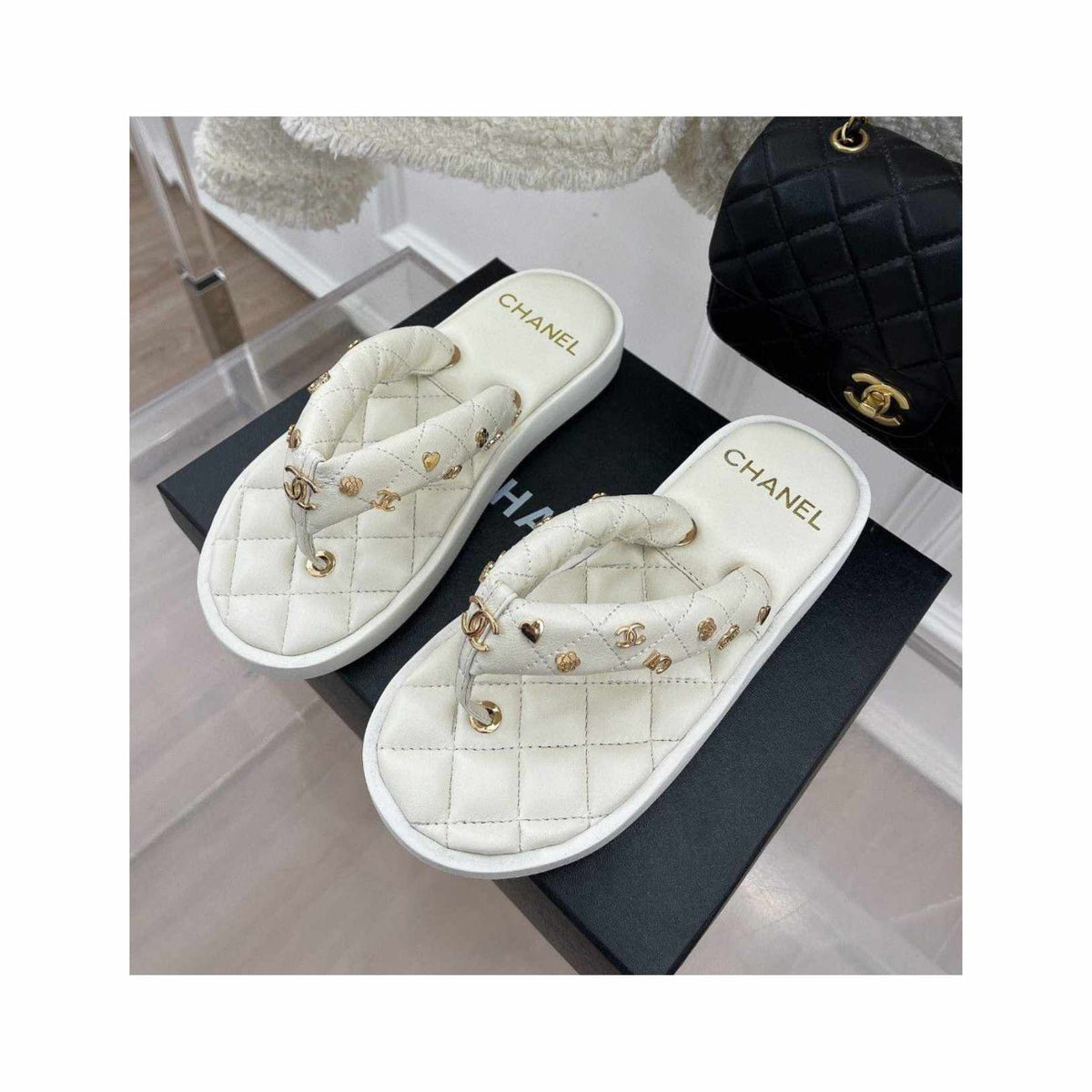 Charms Thong Sandals – White