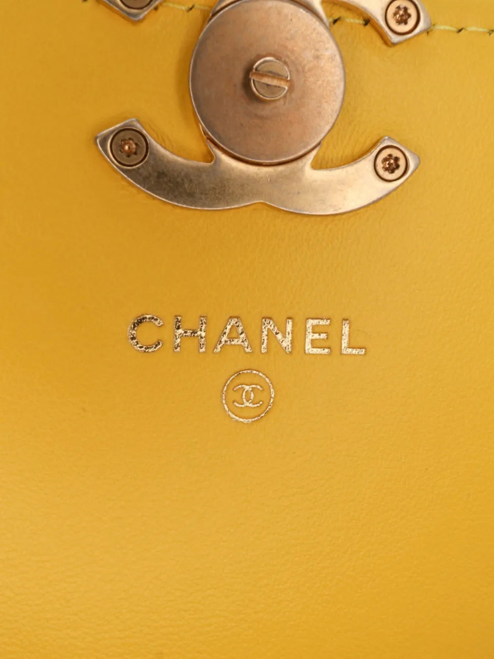 2021 Quilted Lambskin Candy Chain Clutch with Chain crossbody bag