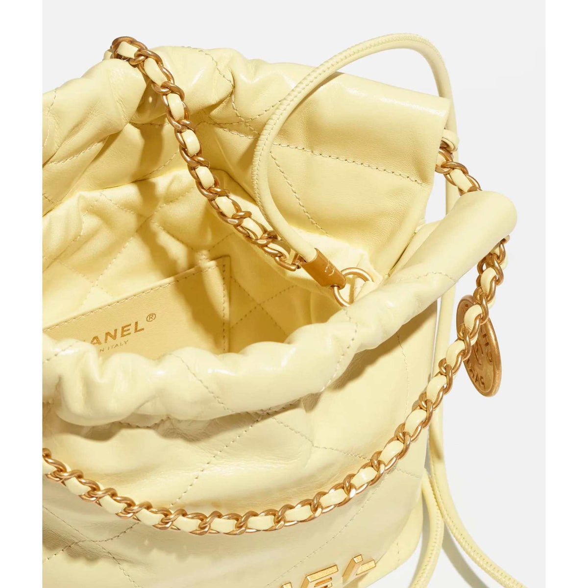 CHANEL 22 MINI HANDBAG