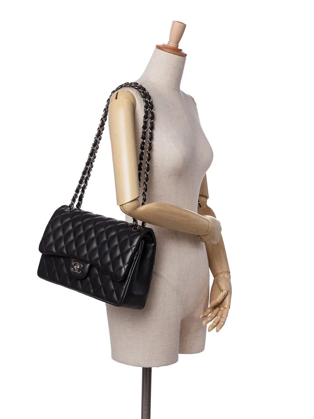 2010-2011 Jumbo Classic Lambskin Double Flap shoulder bag