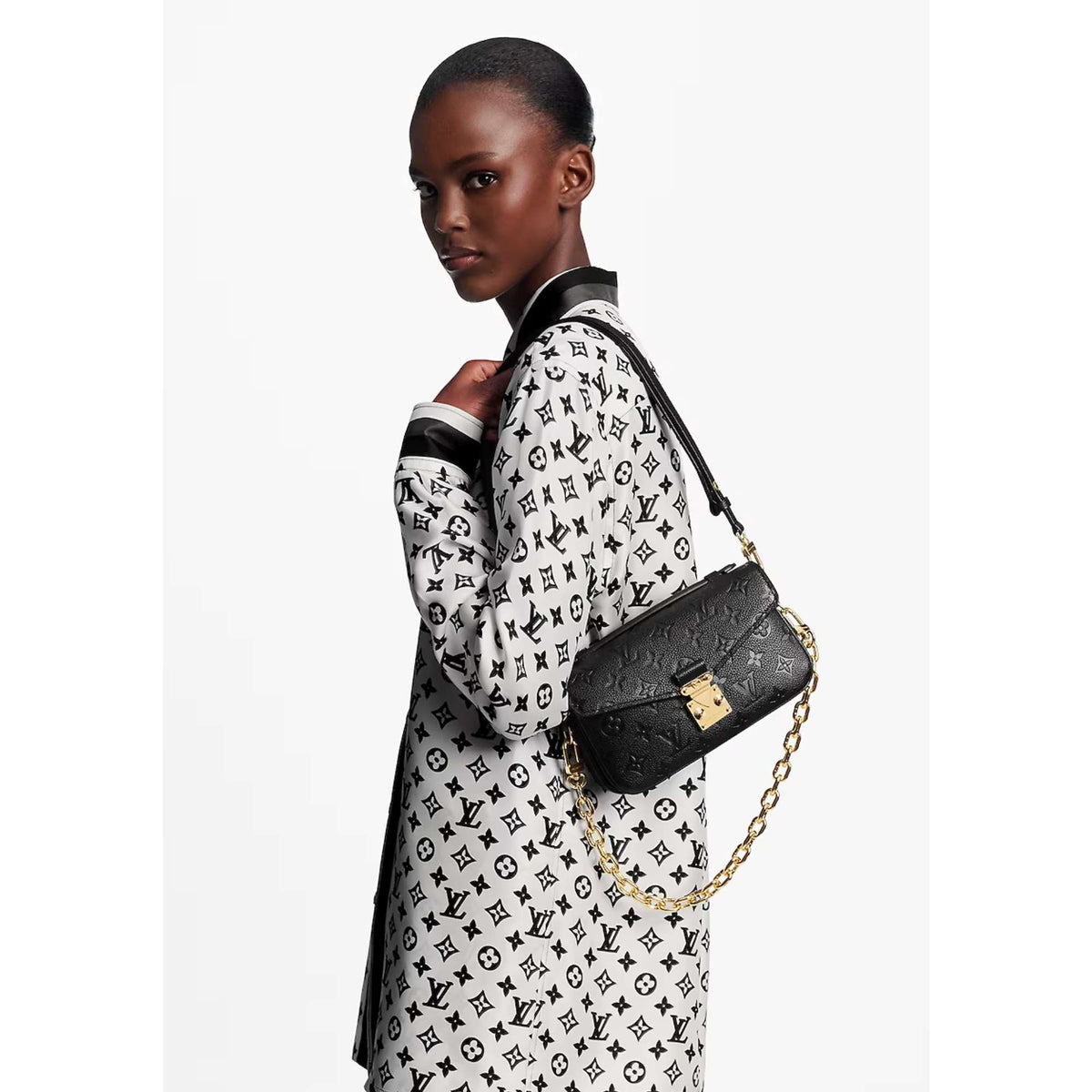 Pochette Métis East West Black Leather