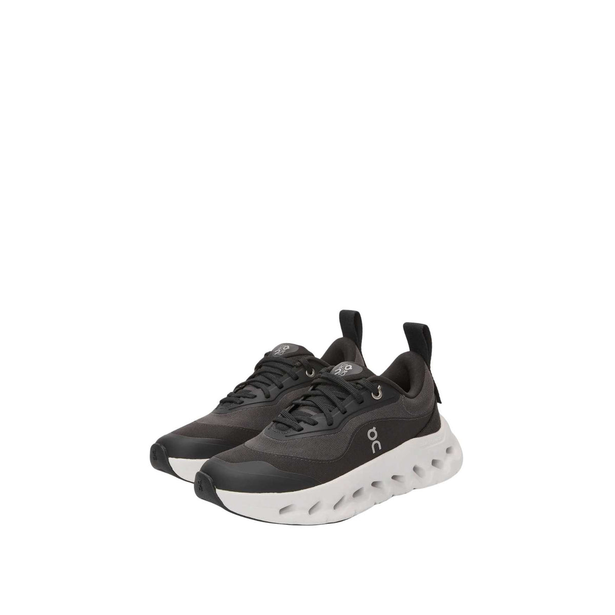 On Running x Loewe – Black
