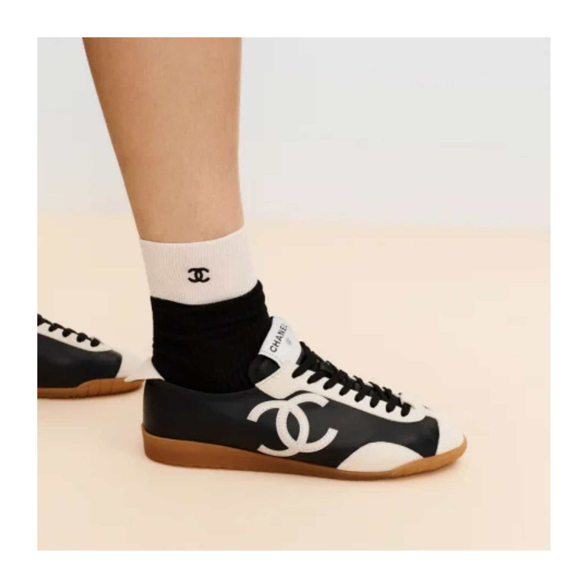 Calfskin & Embossed Suede Calfskin  Black & White
