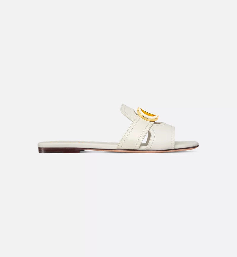 30 Montaigne Slide