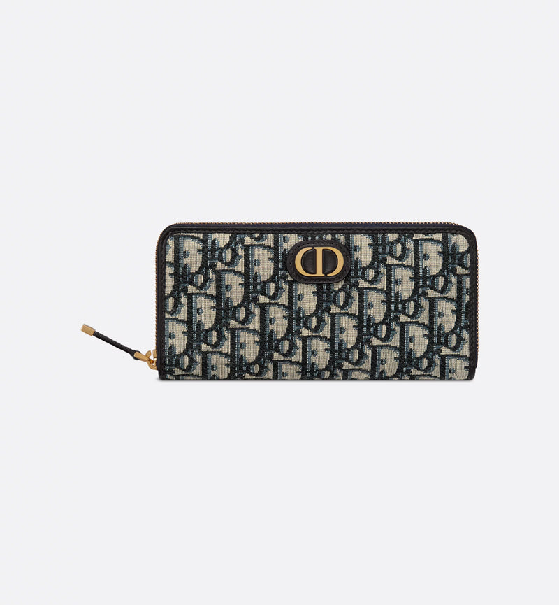 30 Montaigne Voyageur Long Wallet