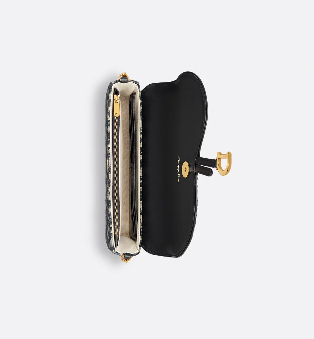 Medium Saddle Pouch with Chain