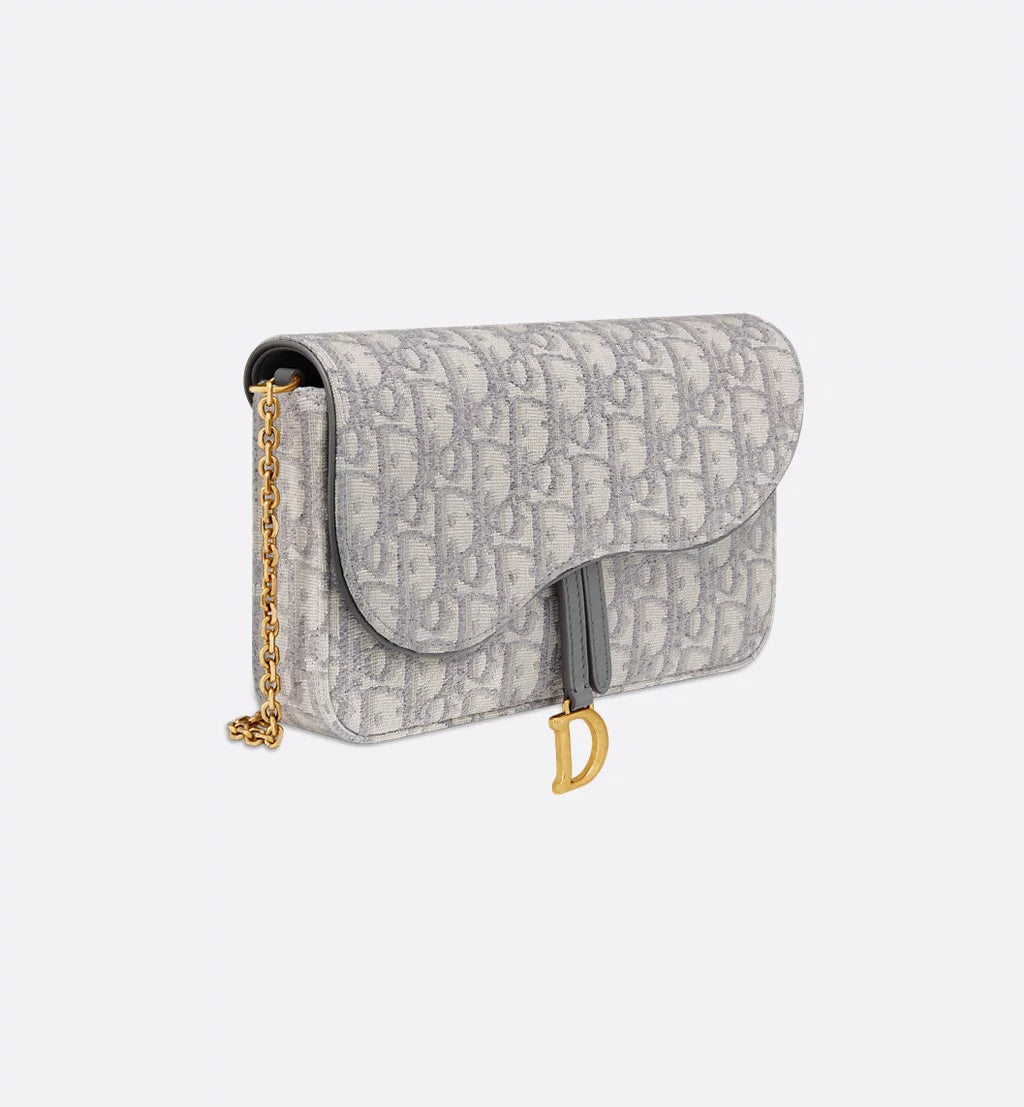 Medium Saddle Pouch with Chain