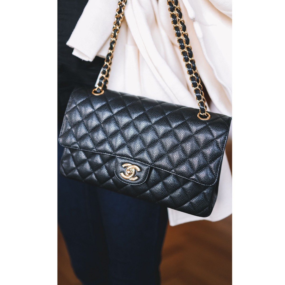 Medium Classic Double Flap Bag Caviar Skin