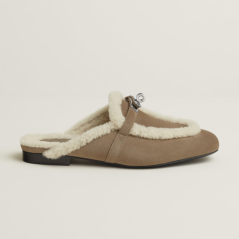 Hermès Oz Shearling Mule – Étoupe / Écru